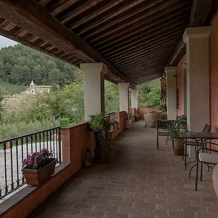 Il Borgo Del Fattore 3*